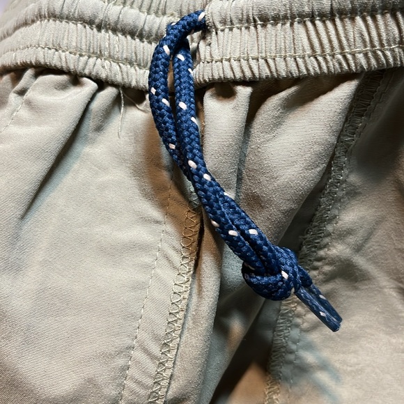 NWT 🔥Patagonia Tropical Flats SHORTS Travel Featherweight Mens S Unisex Vintage - Picture 15 of 15